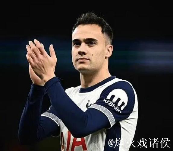 雷吉隆以自由球员身份加盟迈阿密国际，签约至2027年底官方宣布