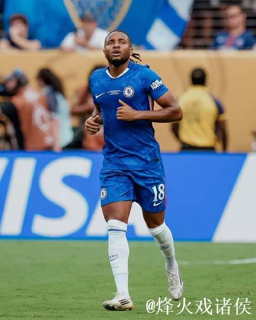 恩昆库晒世俱杯冠军照:以伟大荣耀为赛季圆满收官 恩昆库晒世俱杯冠军照:以伟大荣耀为赛季圆满收官