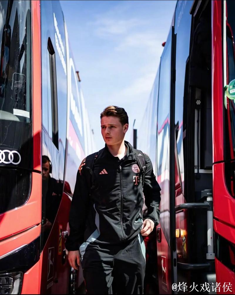 乌尔比希:赛前4小时确认首发出战 乌尔比希:赛前4小时确认首发出战